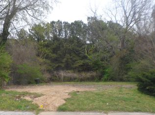 422 Pine Ave, Newport News, VA 23607