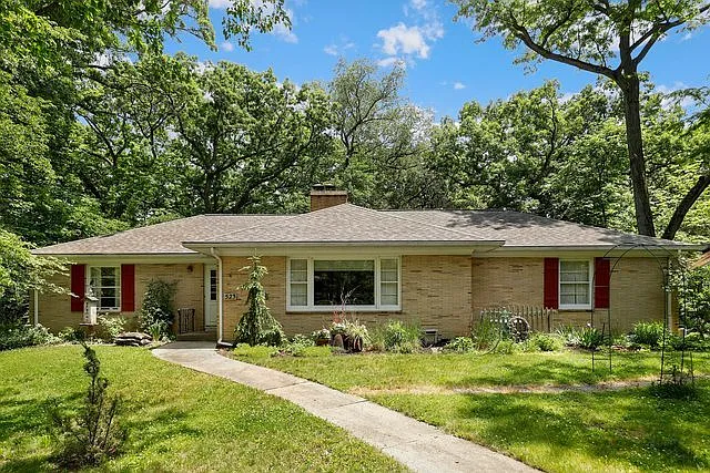 523 Glenwood Trl photo 1