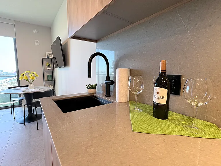 121 NE 5th St #1700 — Photo 11