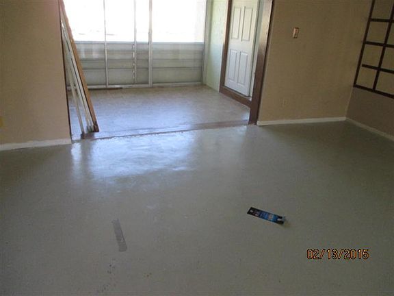 5th image of 4240 NW 21st St APT 136