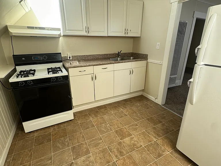295 E San Fernando St #2 — Photo 11