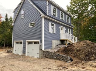 14 Hawthorne Rd, Ossipee, NH 03814