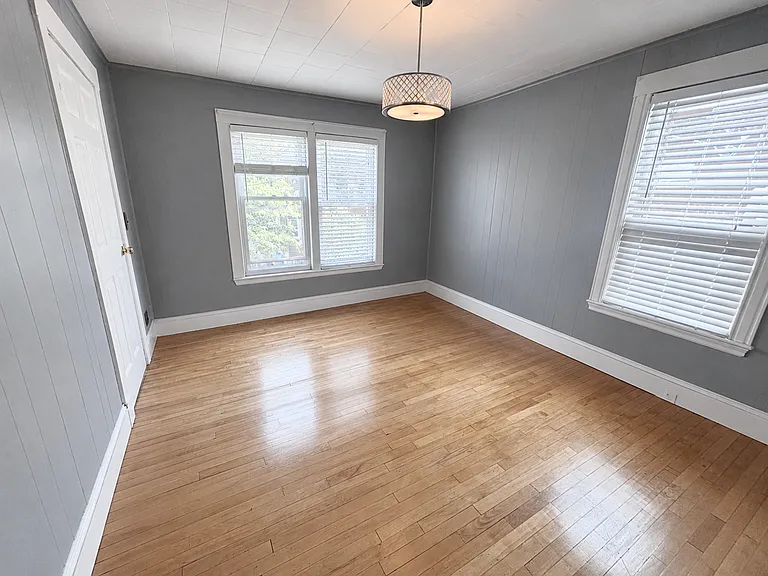 34 Boston Ave — Photo 13
