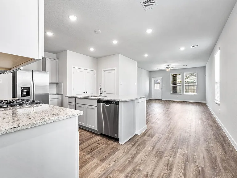 12531 Mulberry Creek Dr — Photo 8