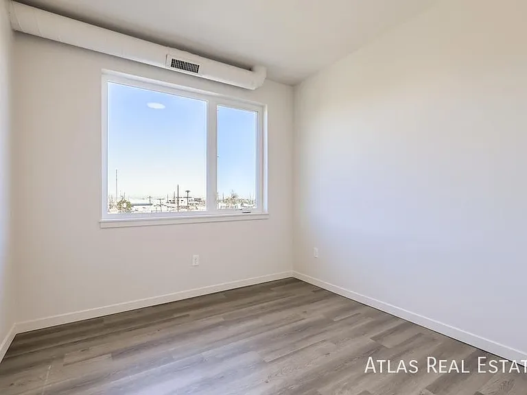 3830 N Olive St #301 — Photo 10