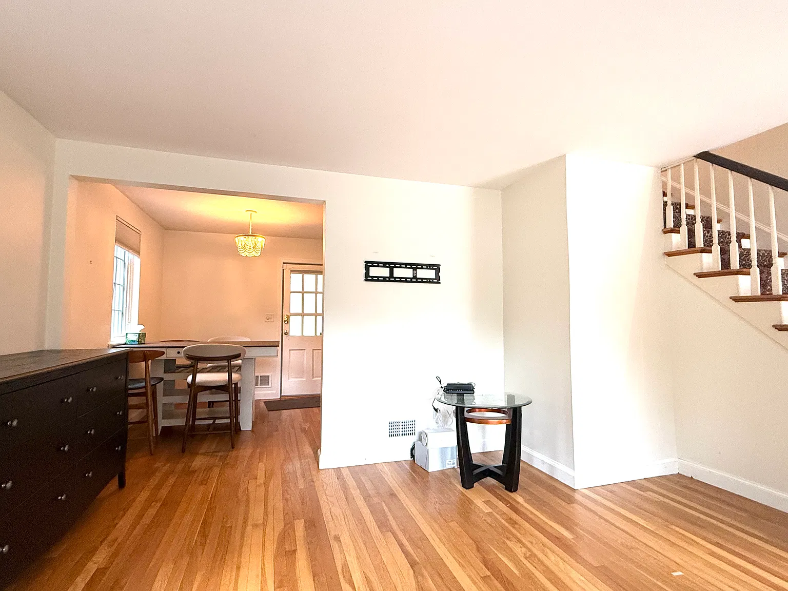 2 bed, 1.5 bath, 1464 sqft, $3,900 — Photo 4
