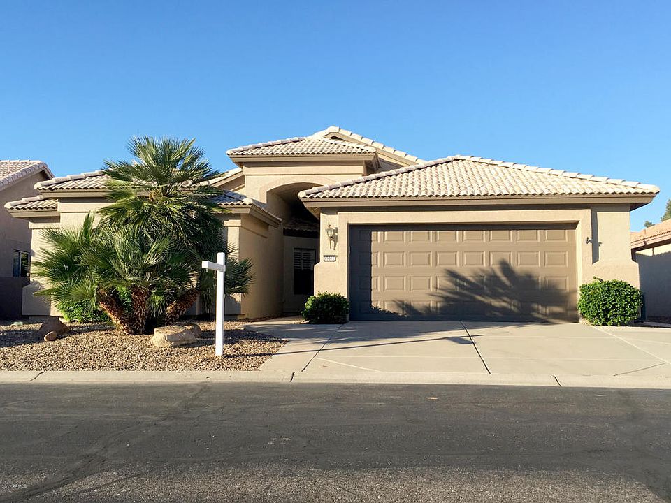 1st image of 15072 W Amelia Dr