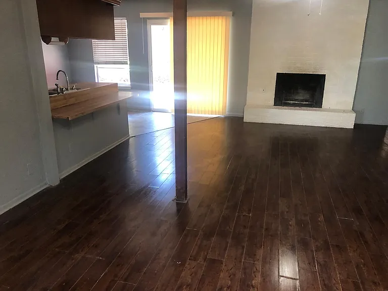 3101 Laguna Dr — Photo 25