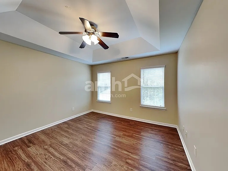 11112 Heritage Green Dr — Photo 12