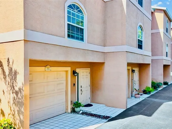 637 Pinellas Bayway S APT 301, Saint Petersburg, FL 33715