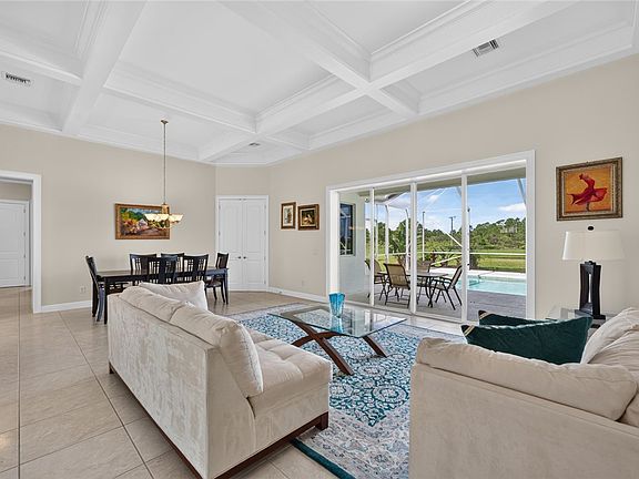 2nd image of 106 King Fisher Way