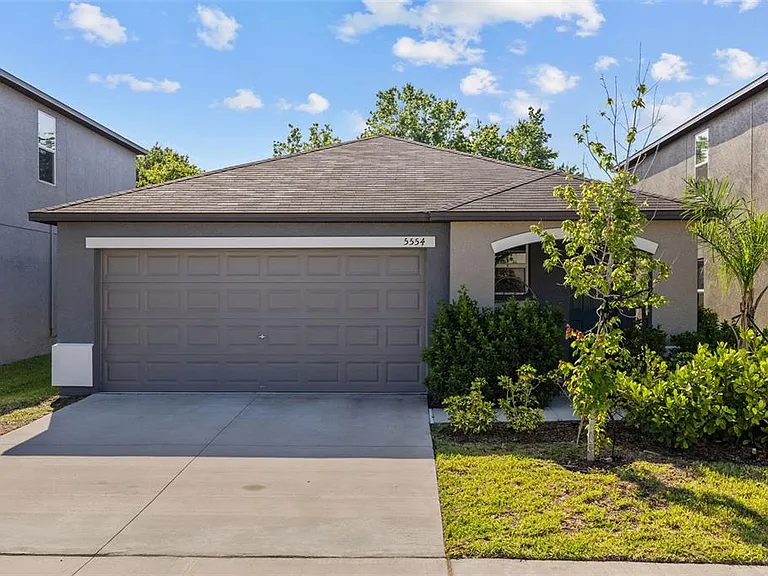 5554 Blue Azure Dr — Photo 6