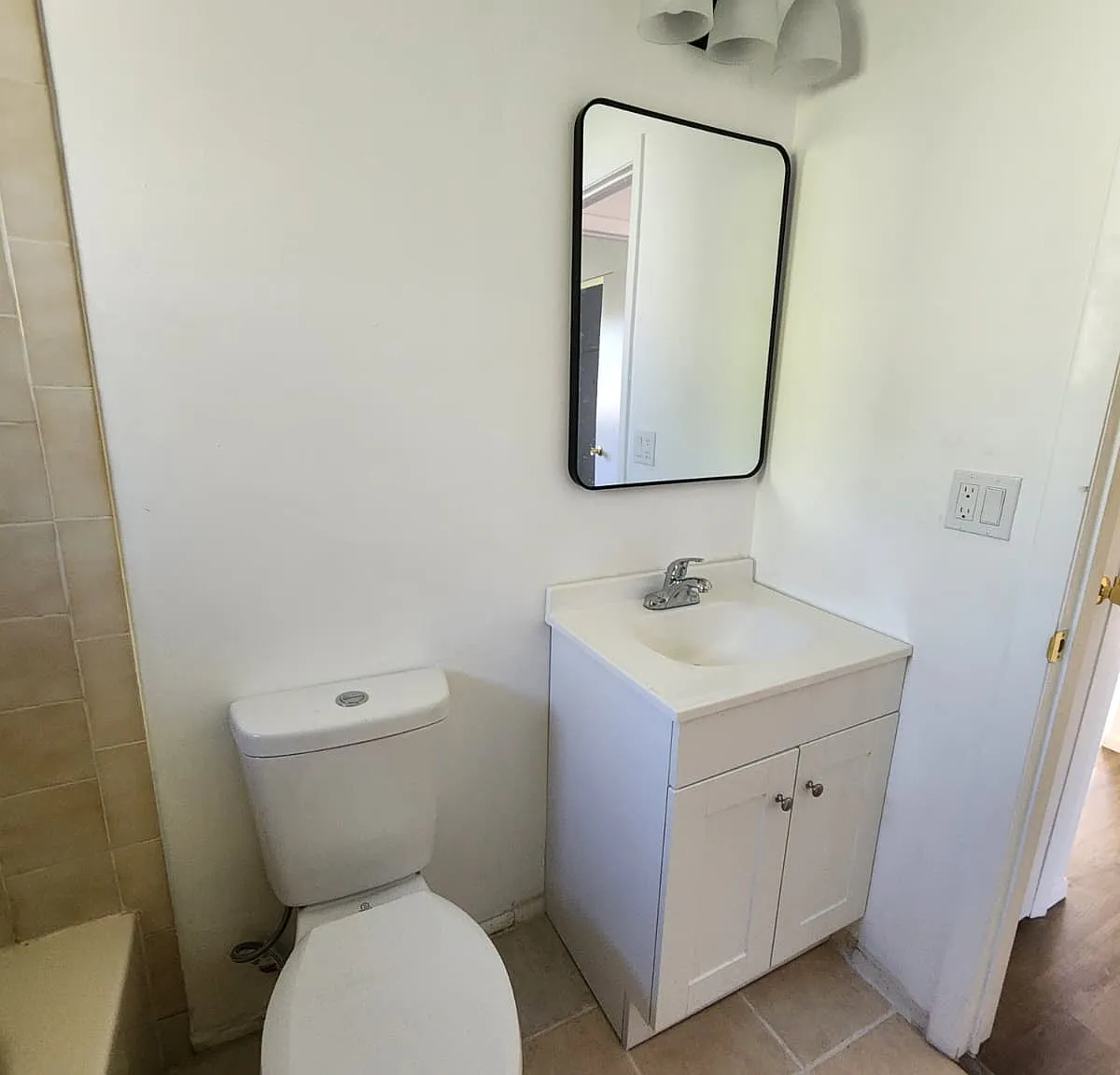 3 bed, 1173 sqft, $1,995 — Photo 3