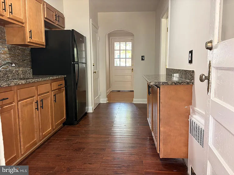 909 E Lake Ave #1 — Photo 20