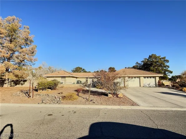 3050 S Torrey Pines Dr, Las Vegas, NV 89146