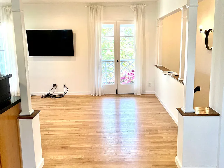 908 Parkman Ave #908 — Photo 10