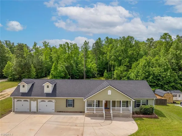 3226 Sundance Dr, Burlington, NC 27217