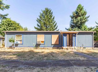 144 Putman St, Brownsville, OR