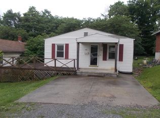 412 Pine St, Vinton, VA 24179