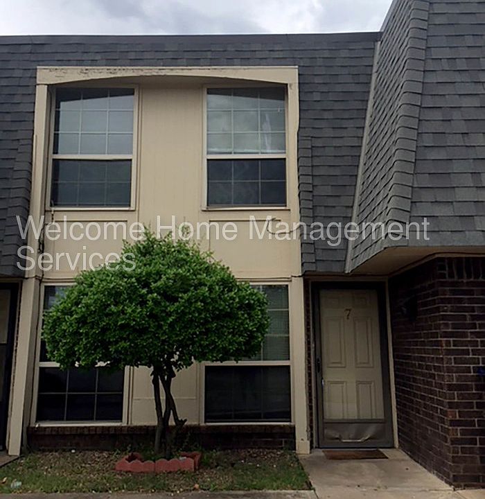 1st image of 2828 Croydon Ct APT 7