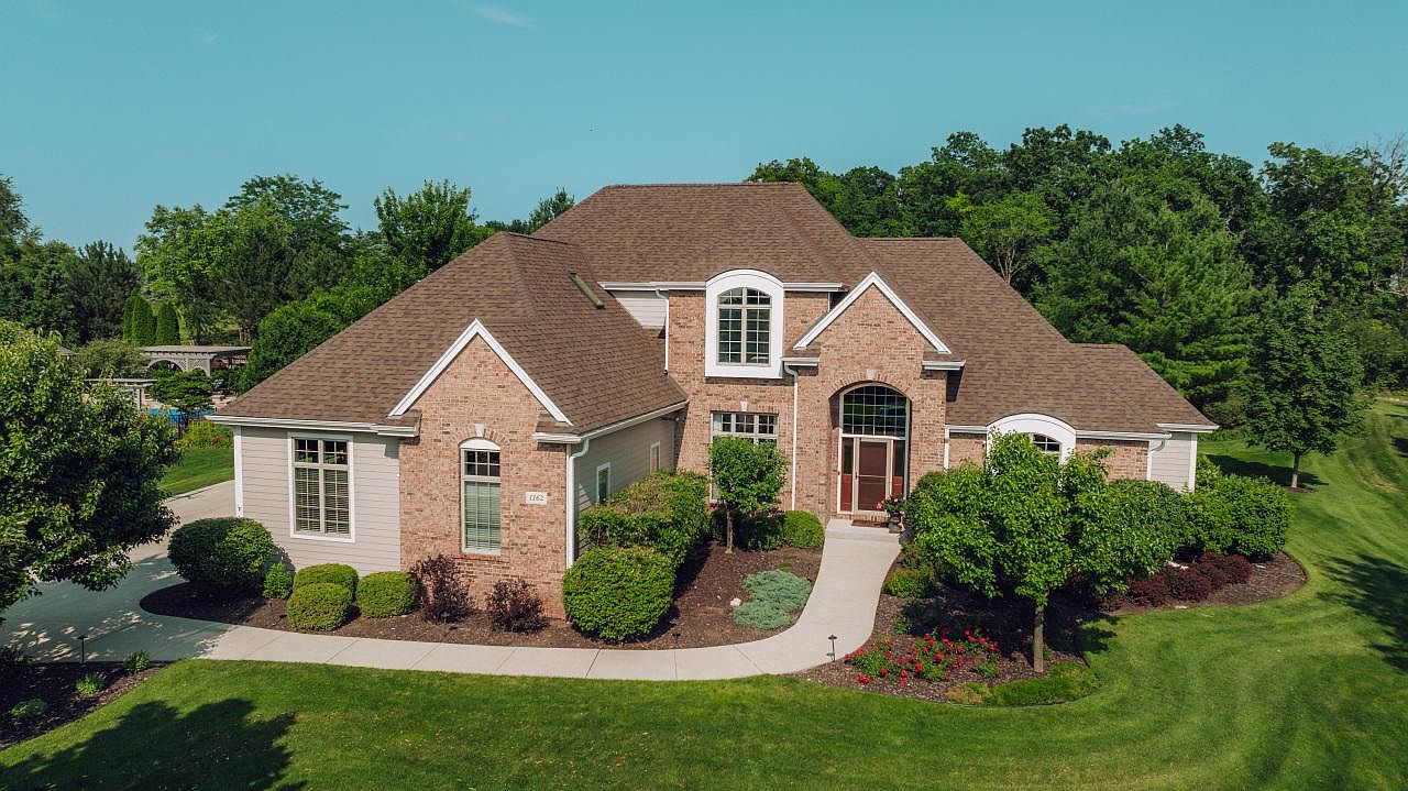 1162 Mary Hill CIRCLE, Hartland, WI 53029 MLS 1883987 Zillow