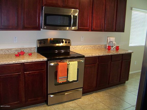3rd image of 1767 W Matthews Drive