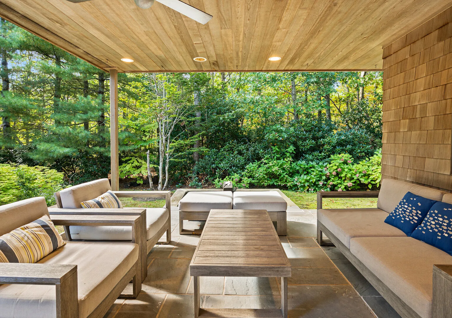 Dream Estate with Heated Pool and Expansive Outdoor Space — Photo 3