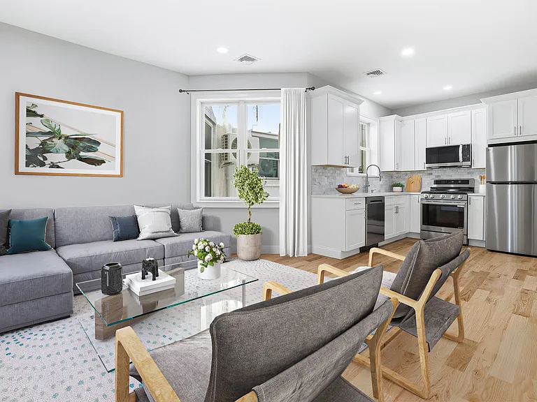 560-562 Warburton Ave #2A — Photo 2