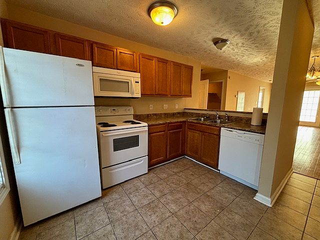 3303 Sperry Branch Way APT C, Fayetteville, NC 28306 | Zillow