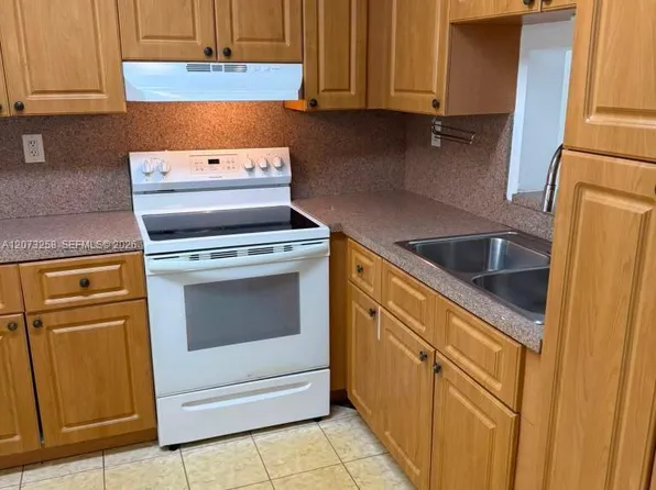 1830 SW 81st Ave APT 4211, Pompano Beach, FL 33068