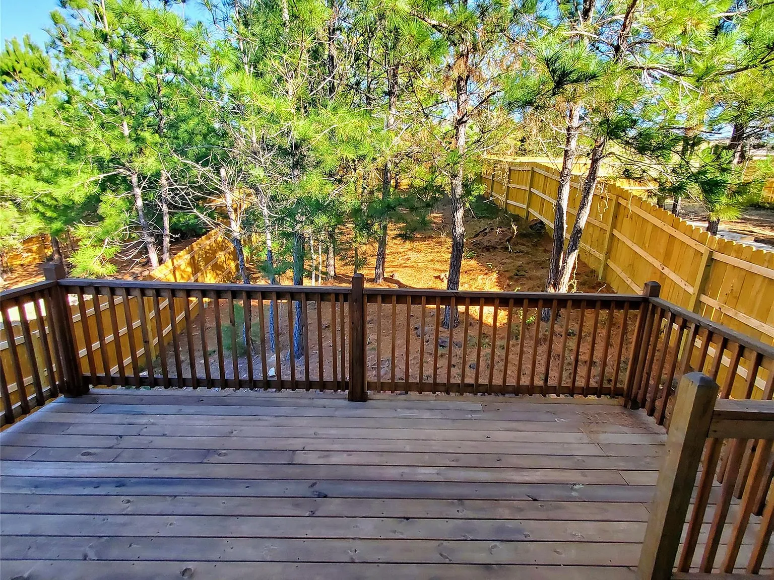 3 bed, 2.5 bath, 1564 sqft, $1,850 — Photo 2