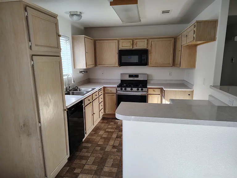 5408 Moonstruck Ave — Photo 11