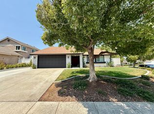 13342 Daffodil Ln, Yucaipa, CA 92399