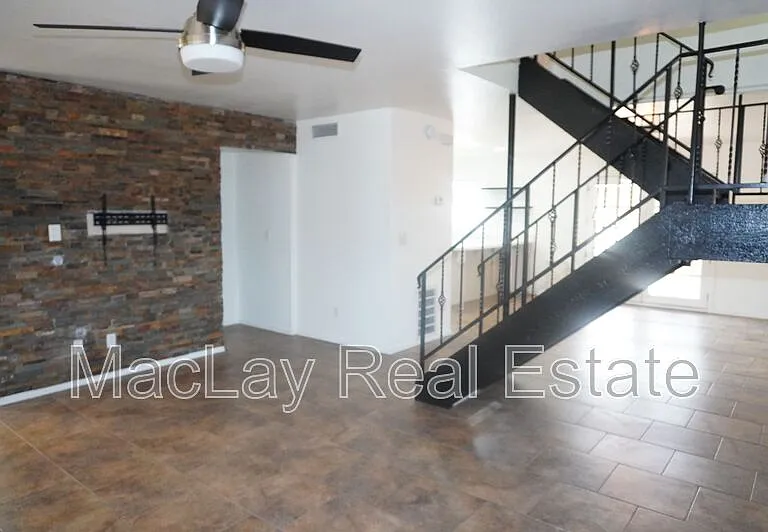 6837 E Osborn Rd #F — Photo 5