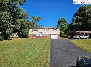 251 Mulberry Park Rd, North Wilkesboro, NC 28659