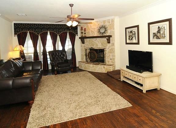 5th image of 3504 White Water Ln