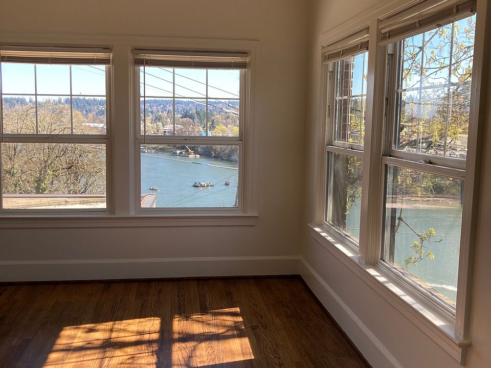 1st image of 22840 Willamette Dr APT 19