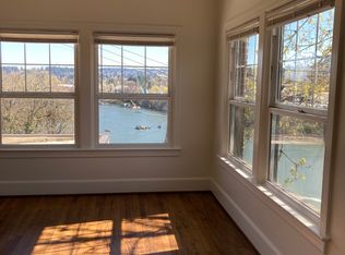 22840 Willamette Dr APT 19, West Linn, OR 97068