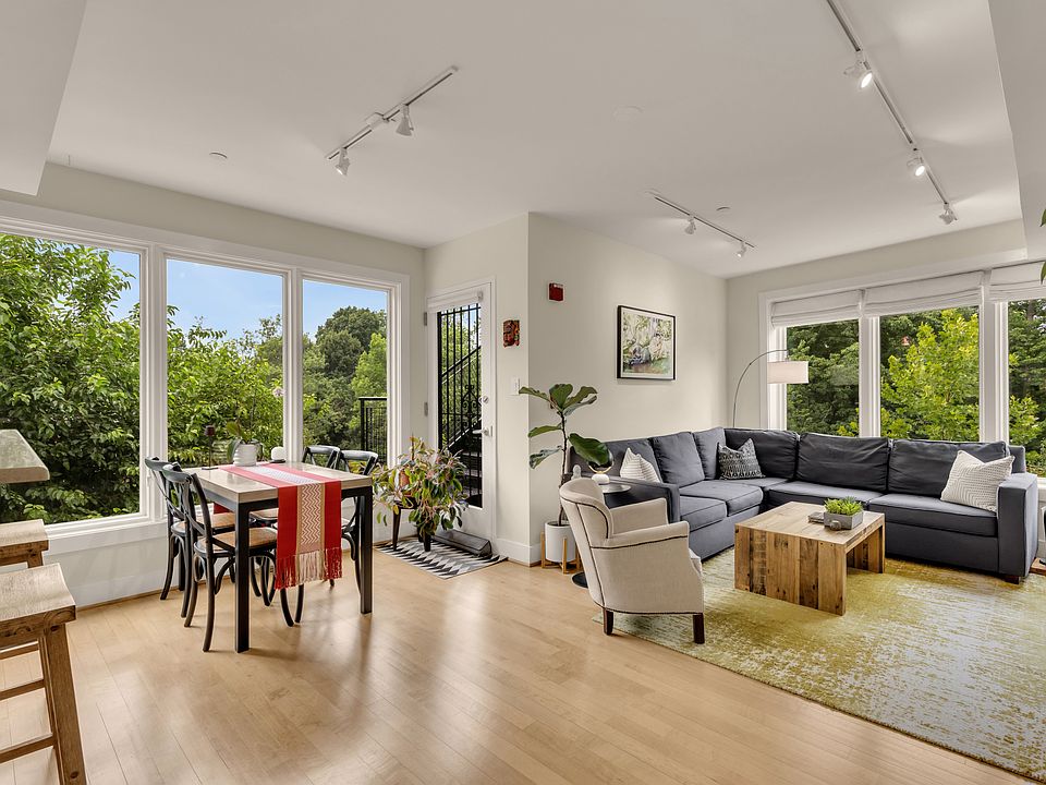 1st image of 2922 18th St NW APT 2