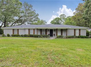 806 Pinemont Dr, Mobile, AL 36609