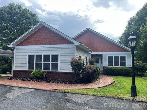150 Holly Springs Rd, Etowah, NC 28729