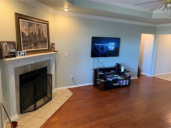 5th image of 6400 SW High Meadow Blvd