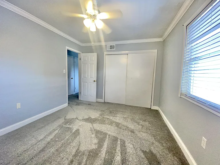 315 Bream Ave #203 — Photo 9