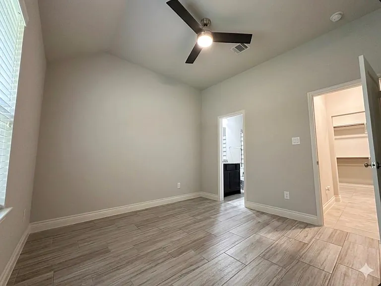 3719 Brampton Island Dr — Photo 11