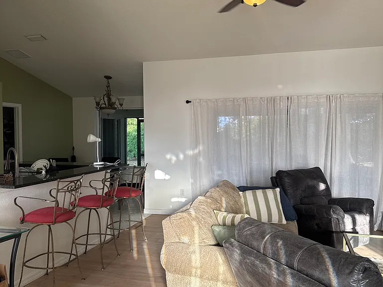 8100 SW 56th Ter — Photo 5