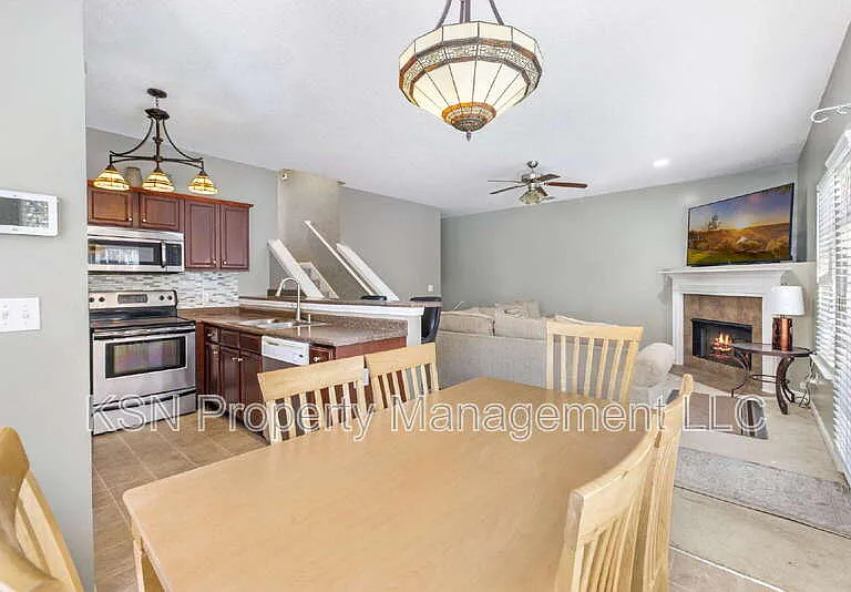 13 Orchid Ln — Photo 12