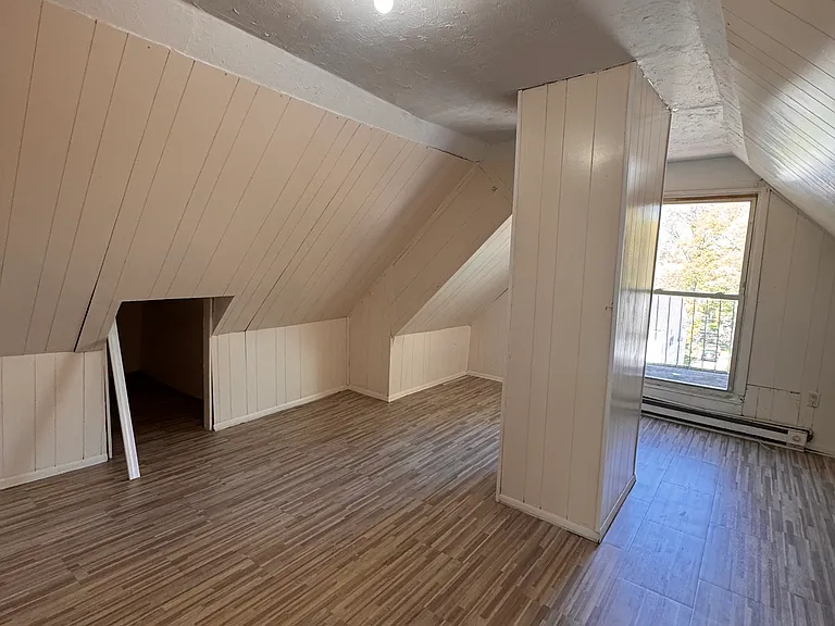 139 E Forest Ave #2 — Photo 12