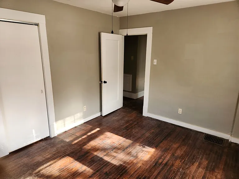 1520 W Decatur St — Photo 8