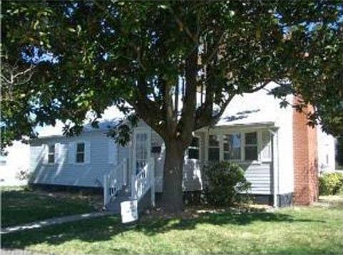 1st image of 880 Marietta Ave