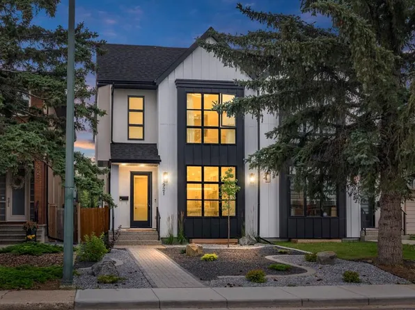 921 E 41st St SW, Calgary, AB T3C 1X3